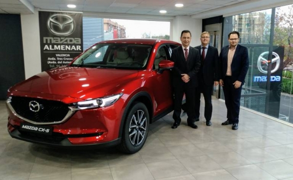 Mazda Almenar