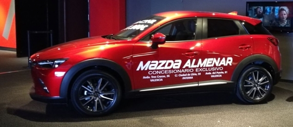 mazda almenar